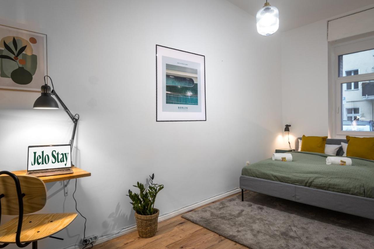 Super Zentral Super Schoener Altbau In Moabit Rostockerstrasse Im Herzen Von Berlin Fuer Bis Zu 6 Personen Exteriör bild