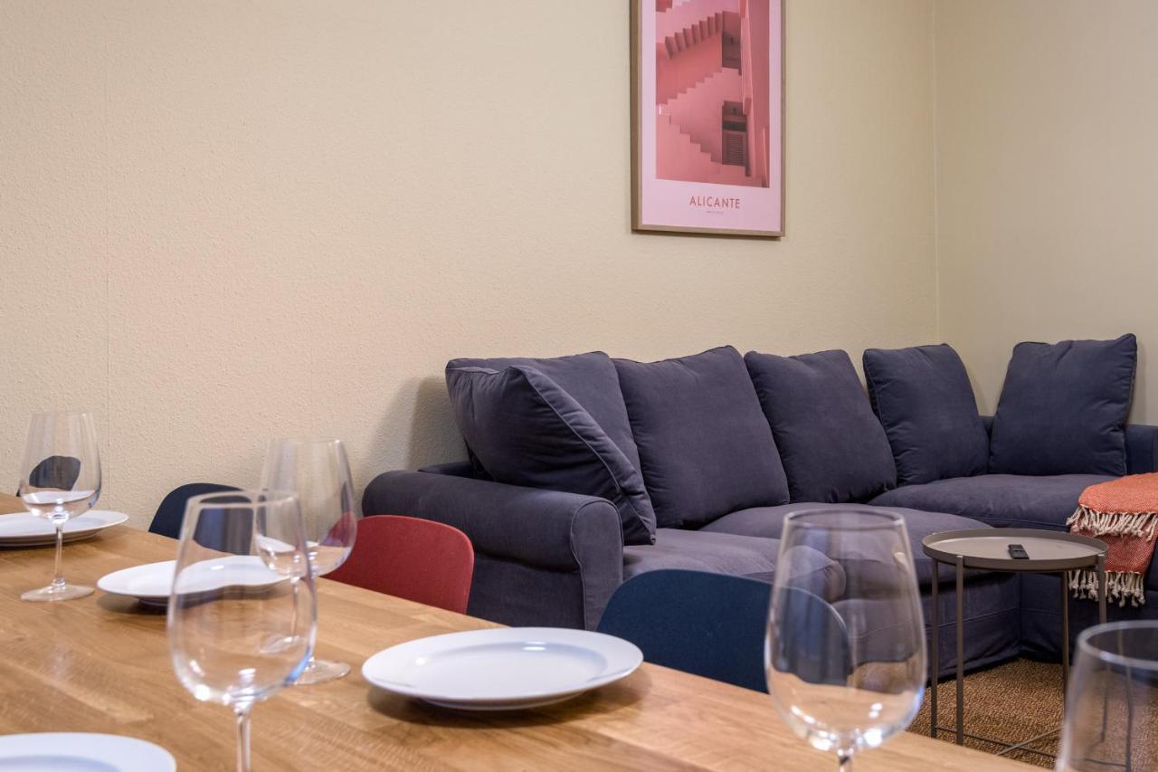 Super Zentral Super Schoener Altbau In Moabit Rostockerstrasse Im Herzen Von Berlin Fuer Bis Zu 6 Personen Exteriör bild